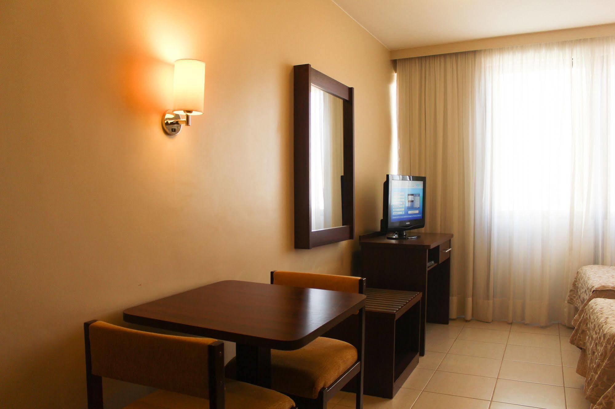 Aracoara Hotel Brasilia Exterior photo